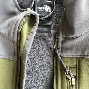 North face jacket men’s Medium